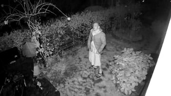 Olivia_garden cam