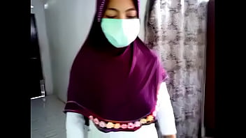 Jilbab bigtits