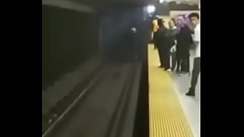 Salomelons subway video