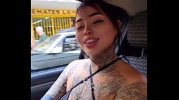 Porno con la hija en el carro y la mama